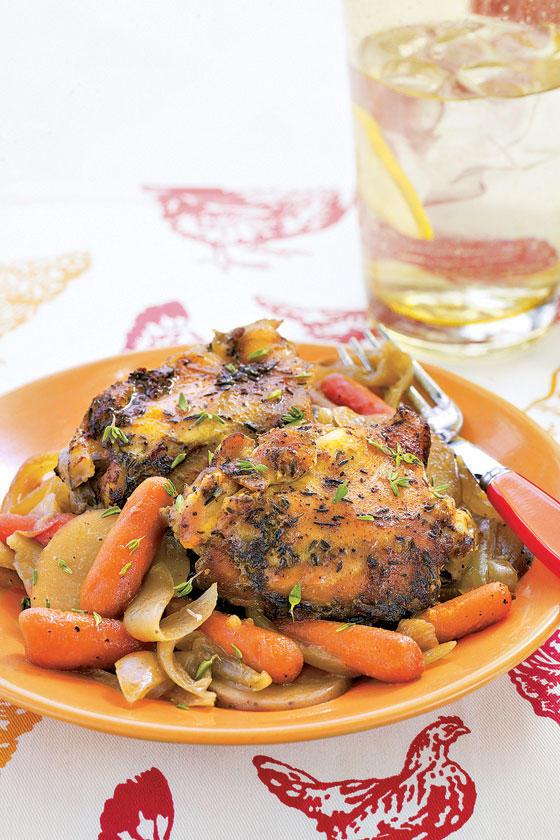 Piletina Thighs with Carrots and Potatoes