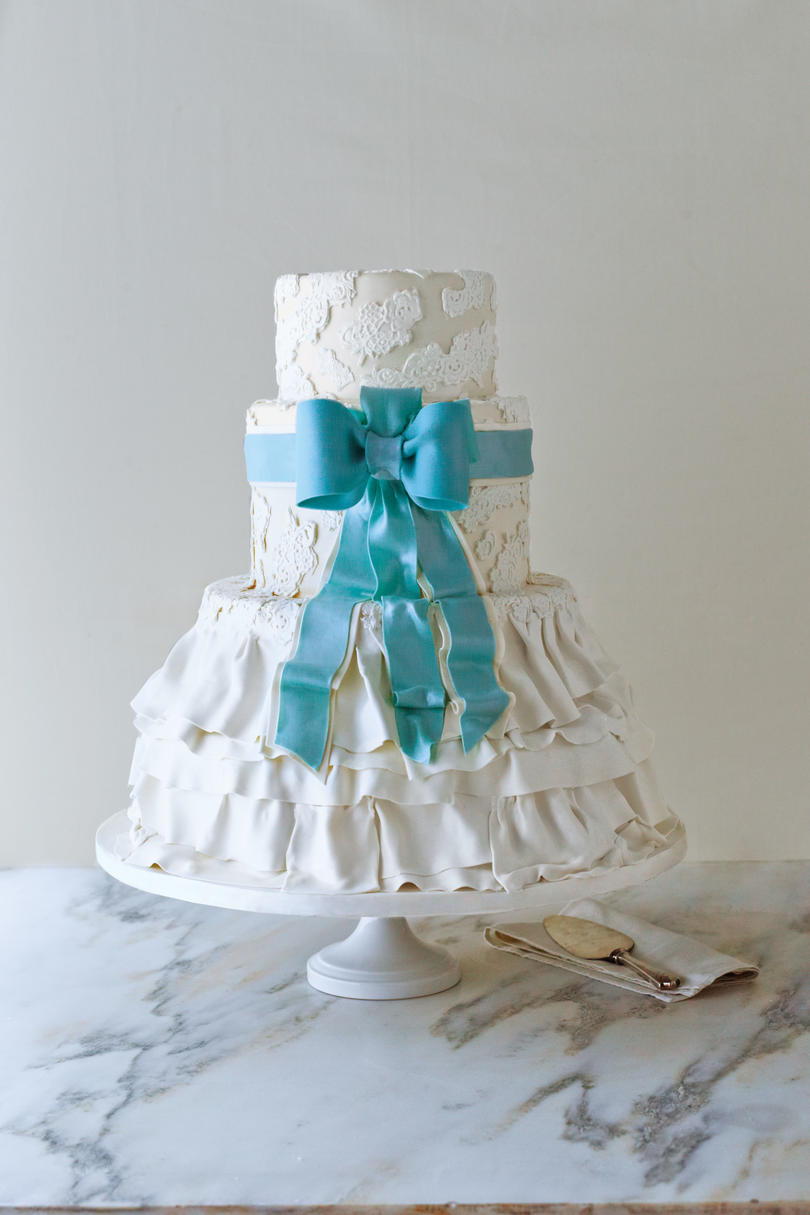 Legjobb Dressed Wedding Cake