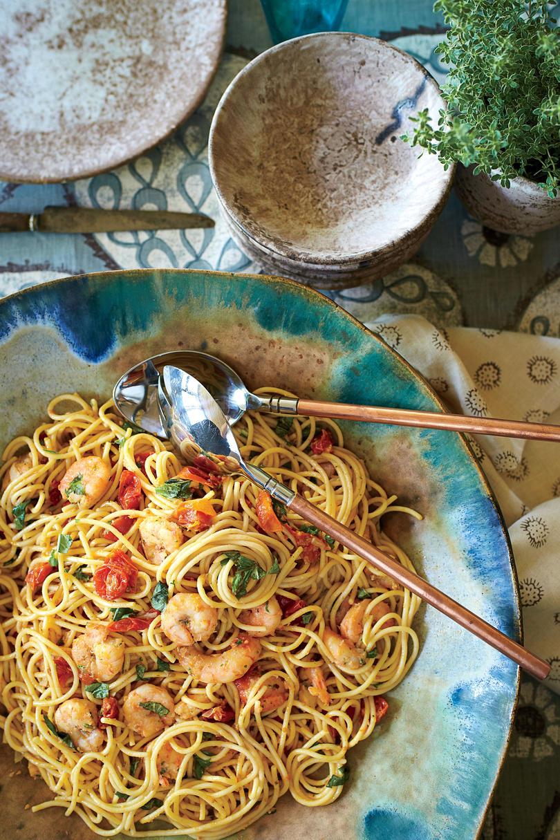Spagetti with Shrimp and Roasted Cherry Tomatoes
