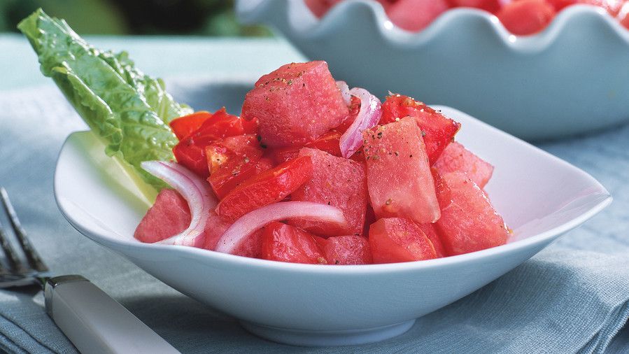 स्वस्थ Food Recipe: Tomato-and-Watermelon Salad
