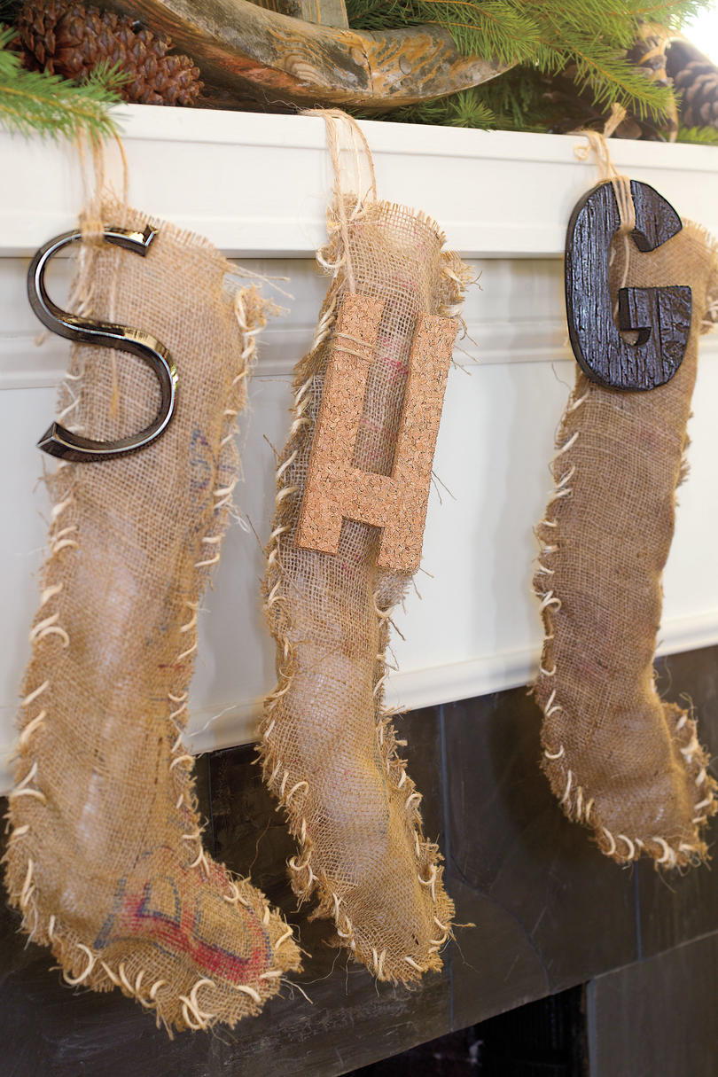 Božić Decorating Ideas: Burlap Stockings