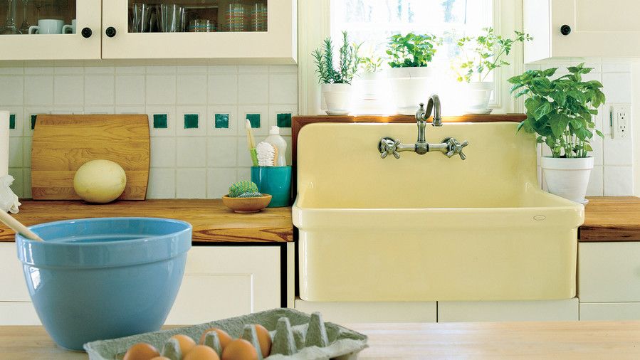 खेत Kitchen Remodeling Ideas: Farm-Style Sink