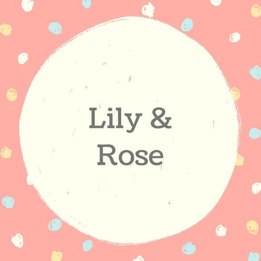 जुड़वां Names: Lily and Rose