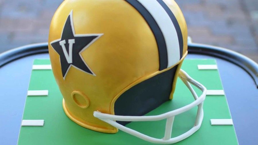 वेंडरबिल्ट University Football Helmet Grooms Cake