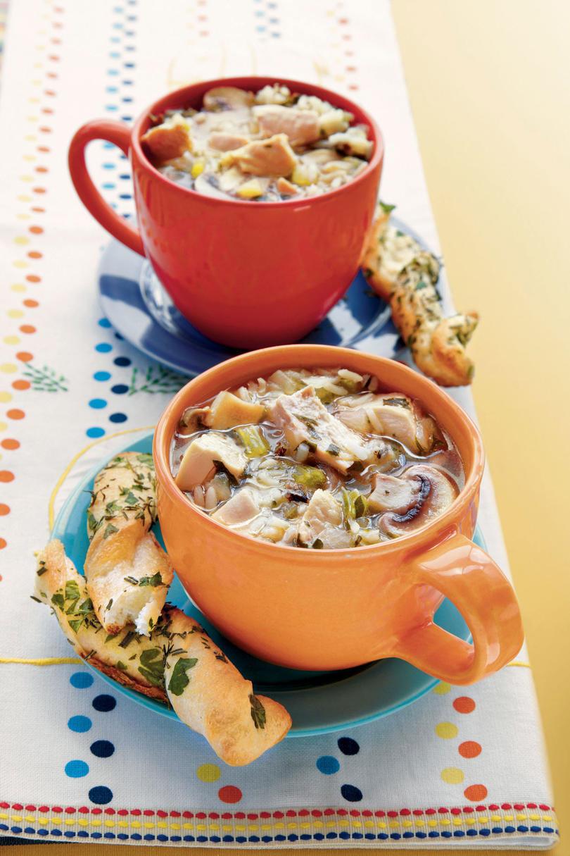 Csirke és rizs Soup with Mushrooms