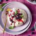 meringue_pillows_with_blueberry-mint_compote_2503201_112[1]